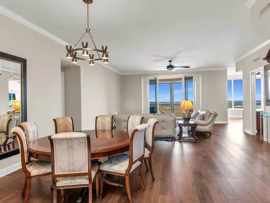 1050 Borghese Lane Naples FL 34114