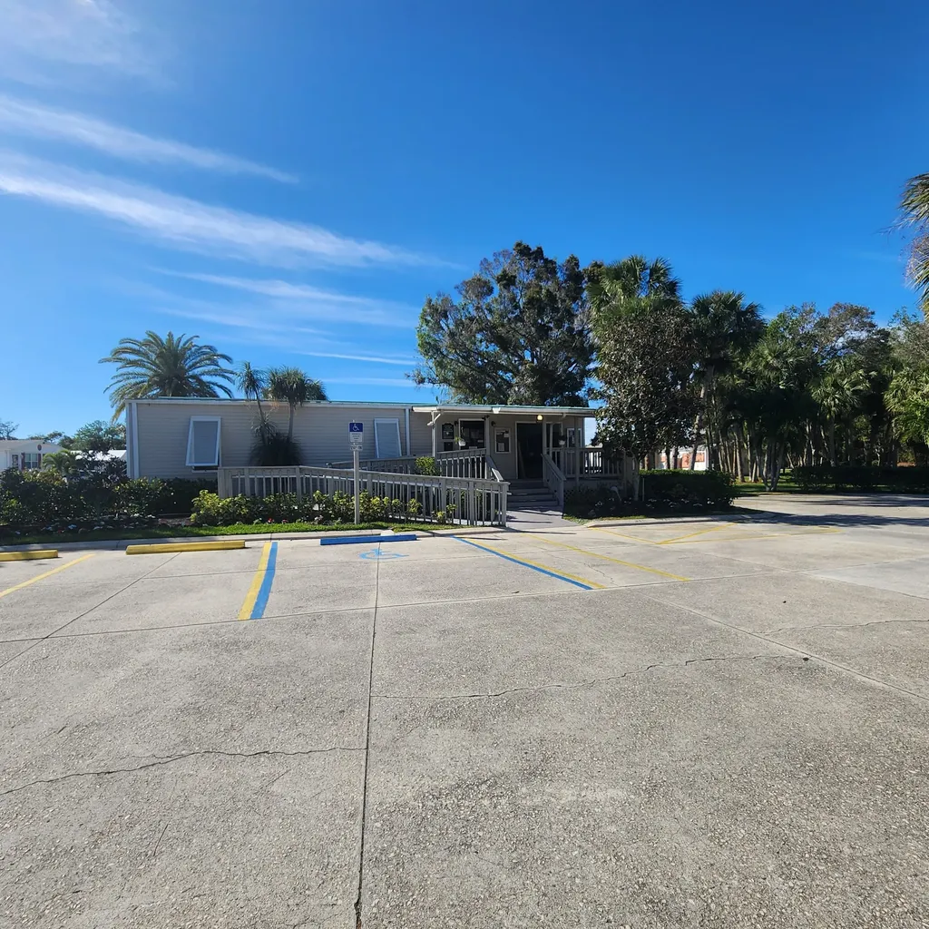 535 Cheetah Drive Naples FL 34114