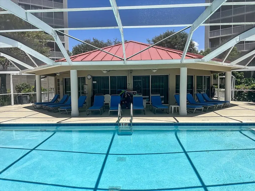 269 Vintage Bay Marco Island FL 34145