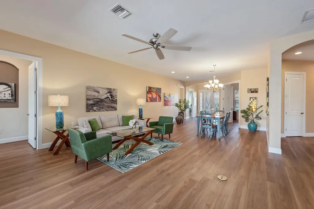 8464 Palacio Terrace W Naples FL 34114