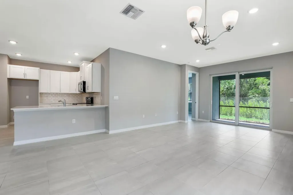 1212 Enbrook Naples FL 34114