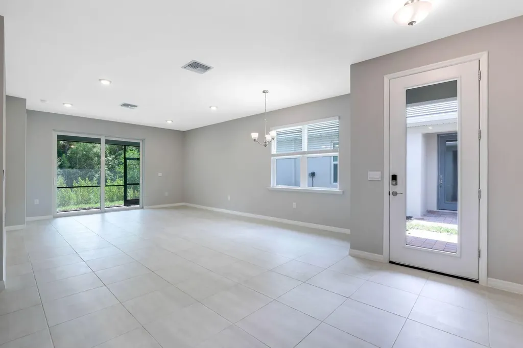 1212 Enbrook Naples FL 34114