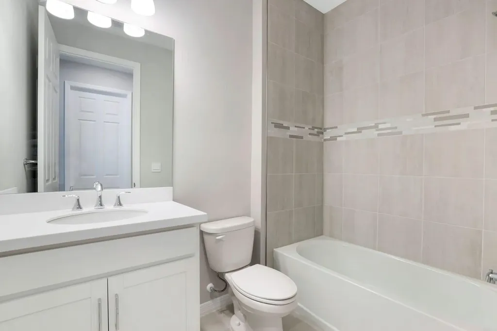 1212 Enbrook Naples FL 34114