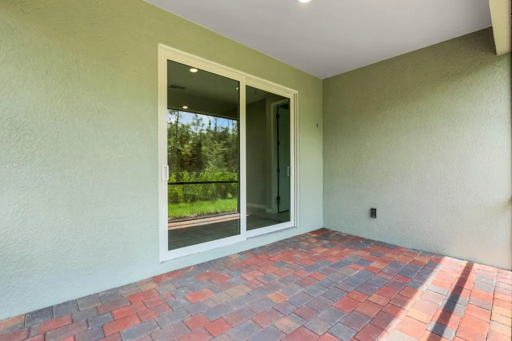 1212 Enbrook Naples FL 34114