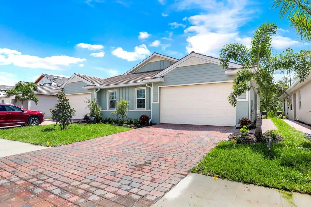 1212 Enbrook Naples FL 34114