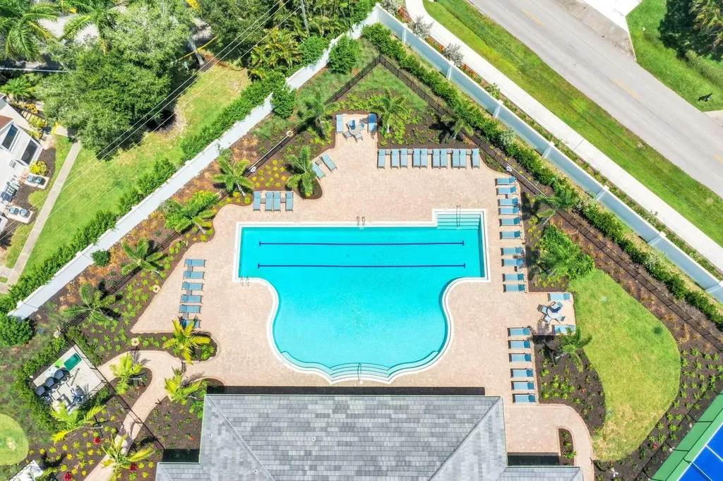 1212 Enbrook Naples FL 34114