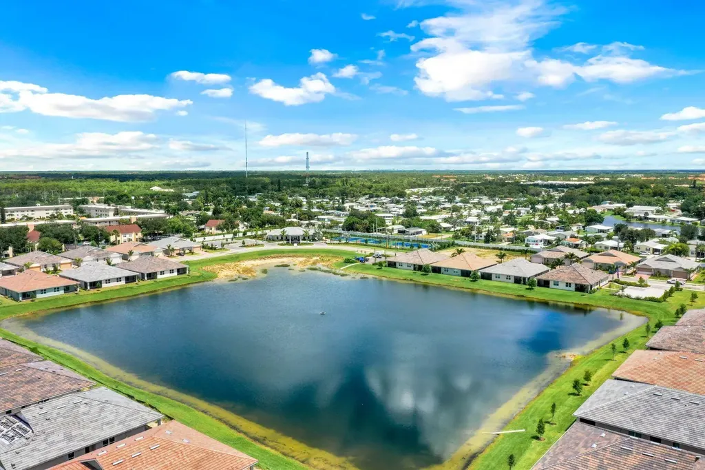 1212 Enbrook Naples FL 34114