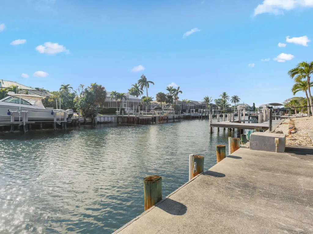 334 Grapewood Court Marco Island FL 34145