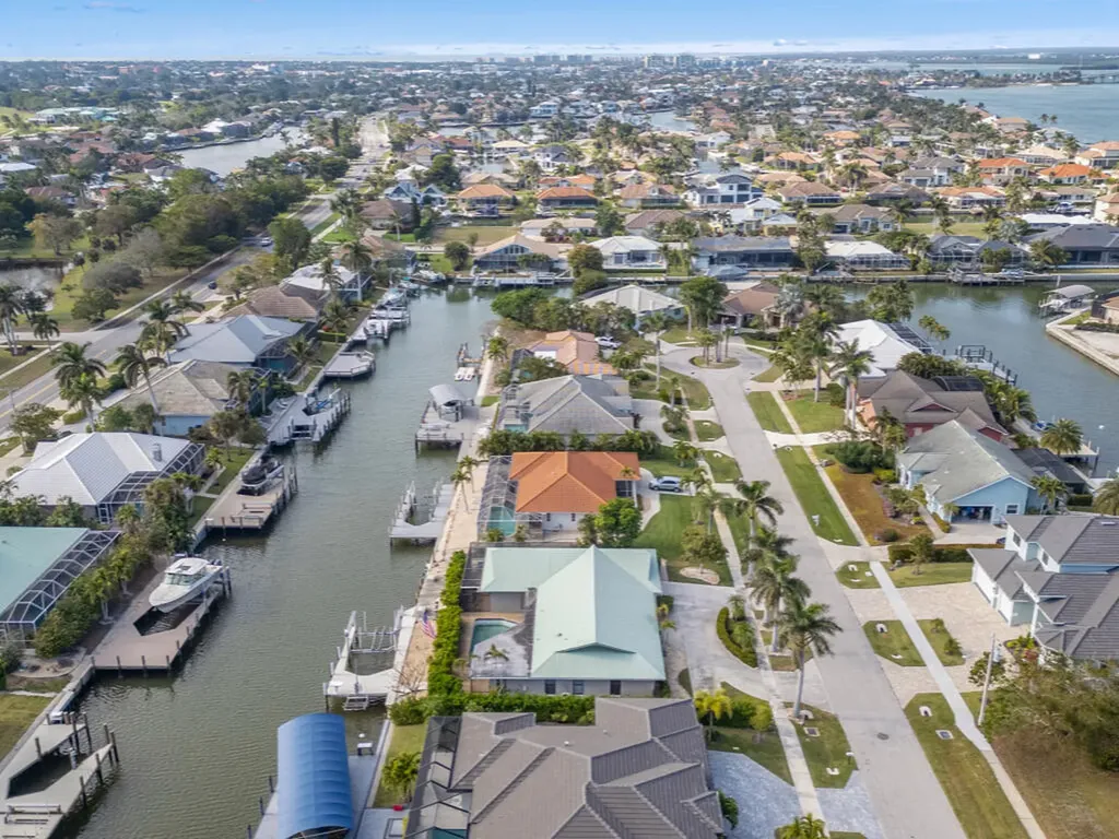 334 Grapewood Court Marco Island FL 34145