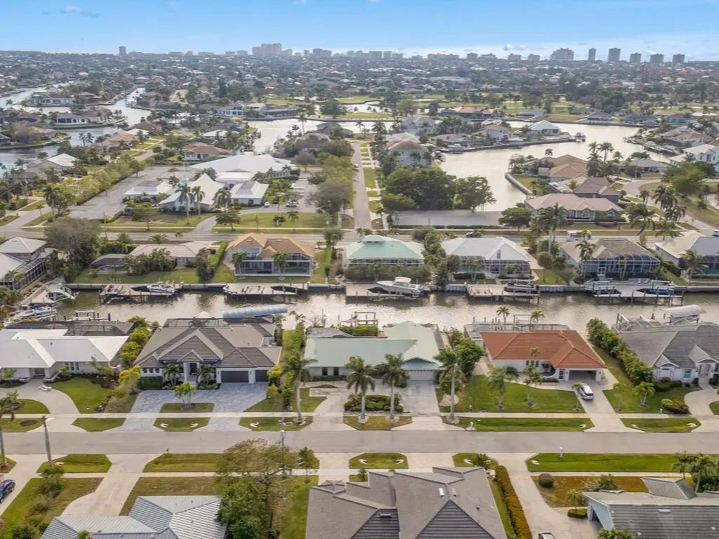 334 Grapewood Court Marco Island FL 34145