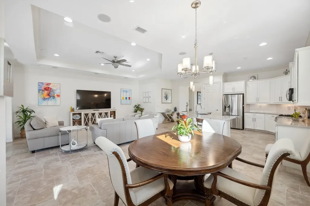 9237 Campanile Circle Naples FL 34114