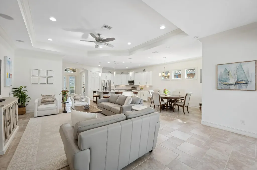 9237 Campanile Circle Naples FL 34114