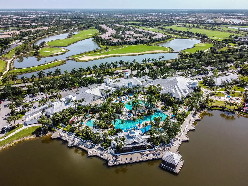 9237 Campanile Circle Naples FL 34114