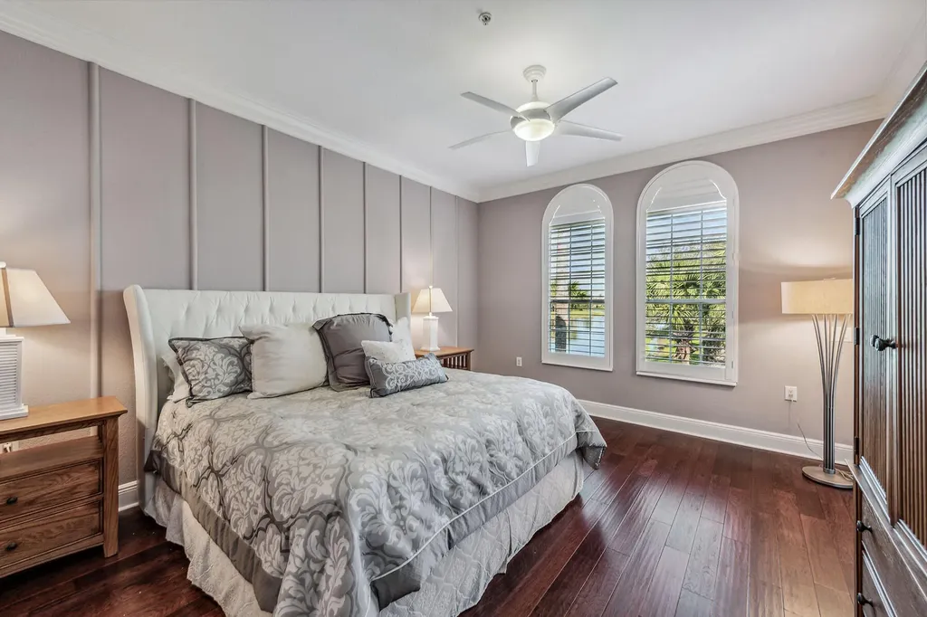 3189 Aviamar Circle Naples FL 34114