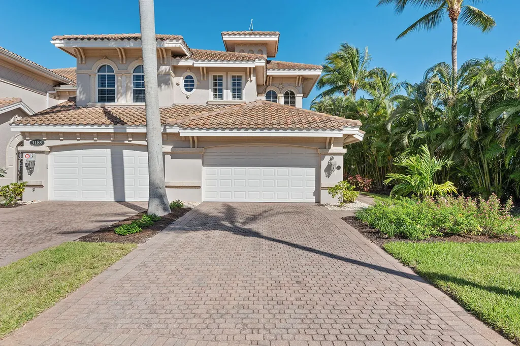 3189 Aviamar Circle Naples FL 34114