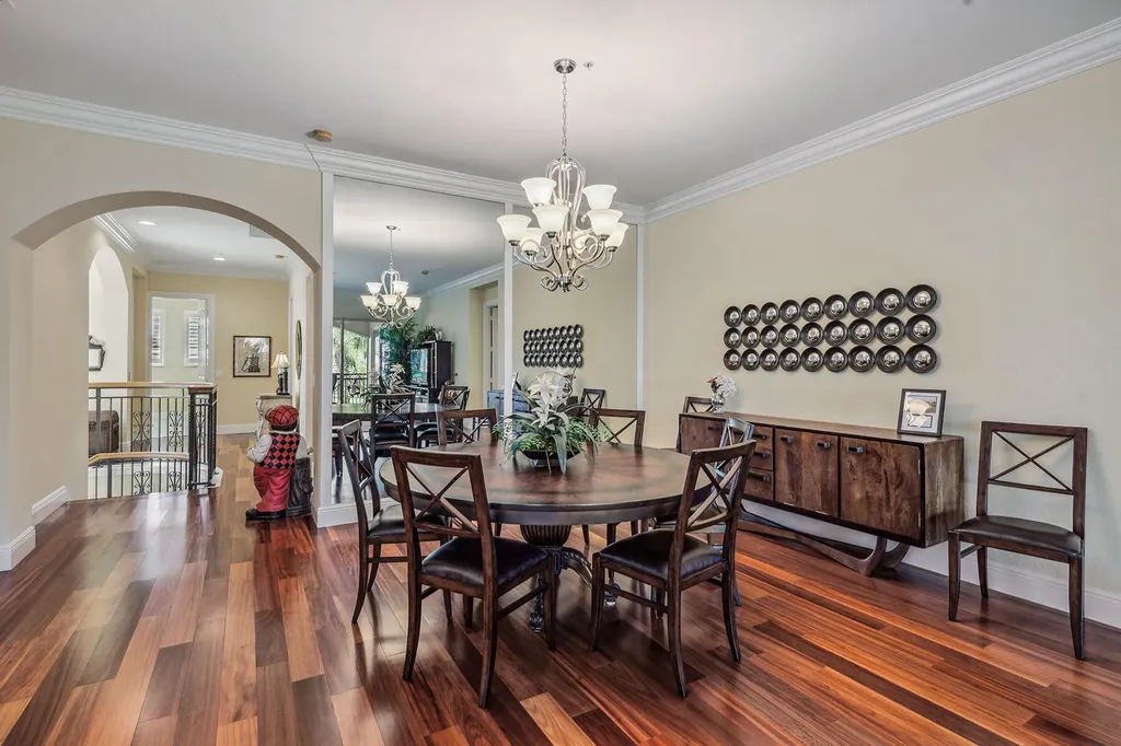 3189 Aviamar Circle Naples FL 34114