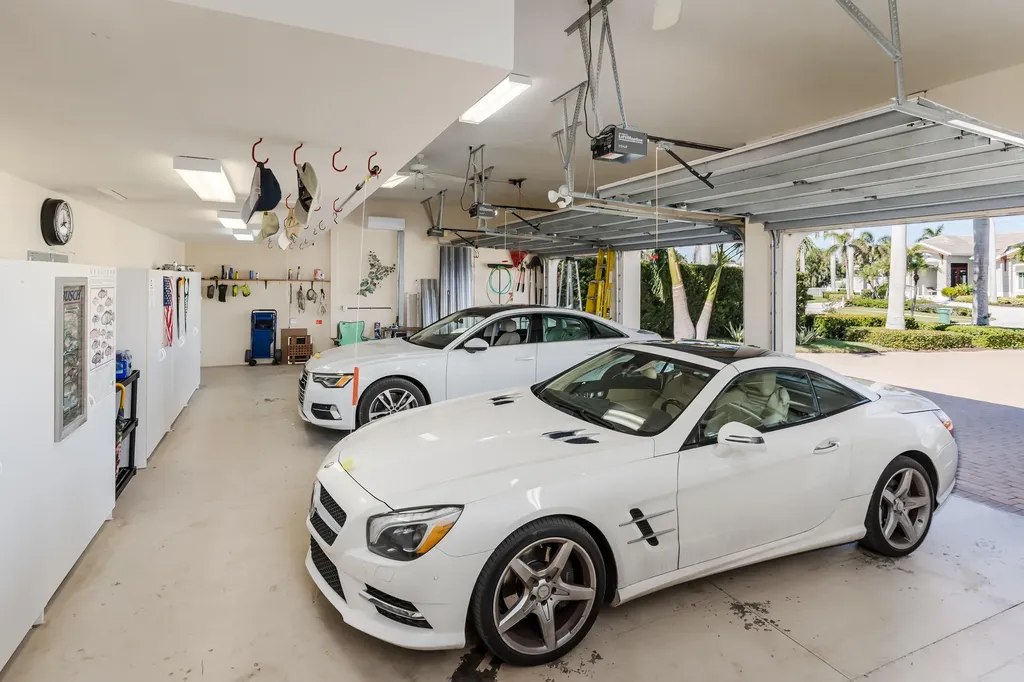 1649 Mcilvaine Court Marco Island FL 34145