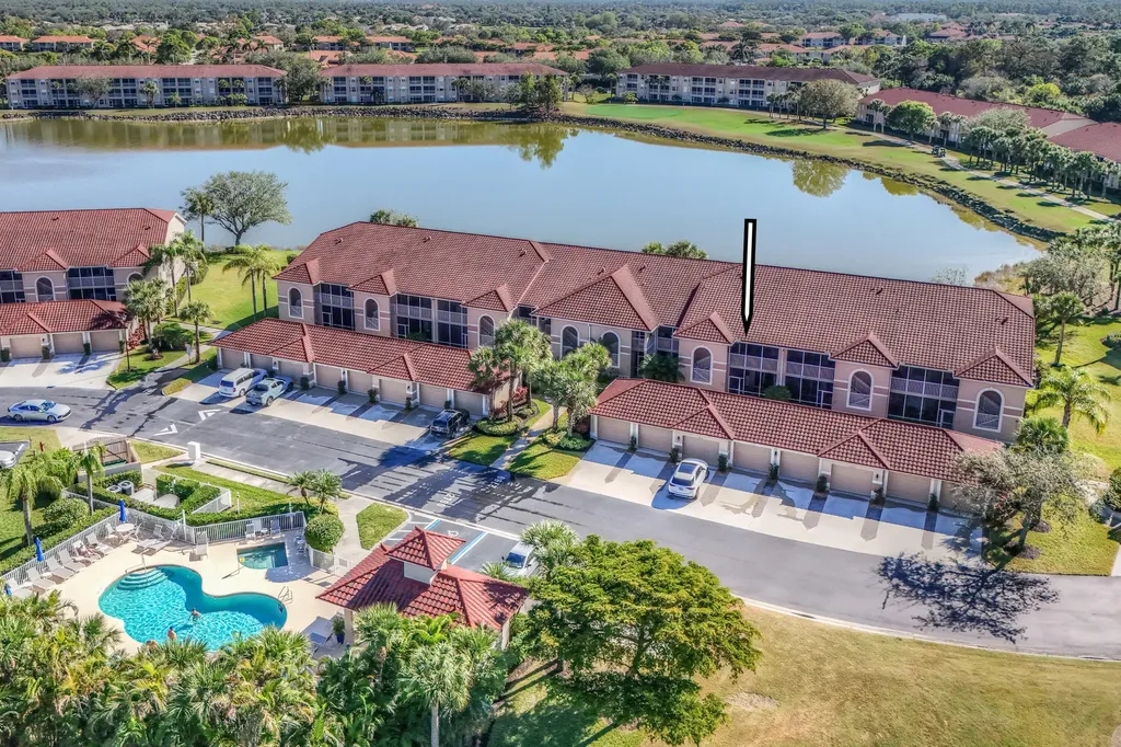 Naples FL, 2790 Cypress Trace Circle, Unit 2226