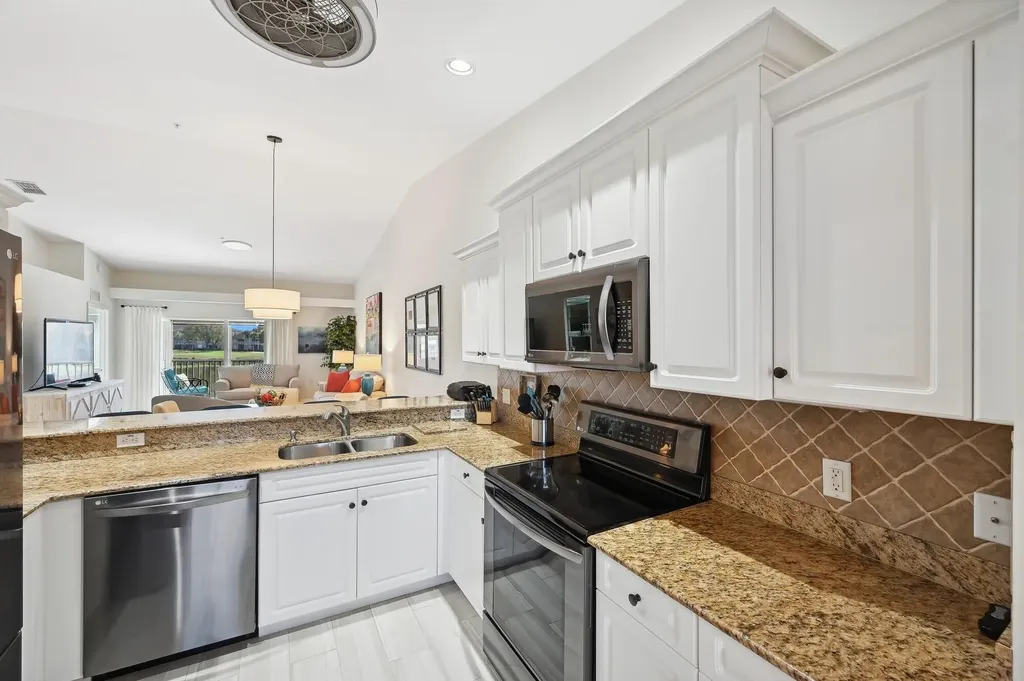 2790 Cypress Trace Circle Naples FL 34119
