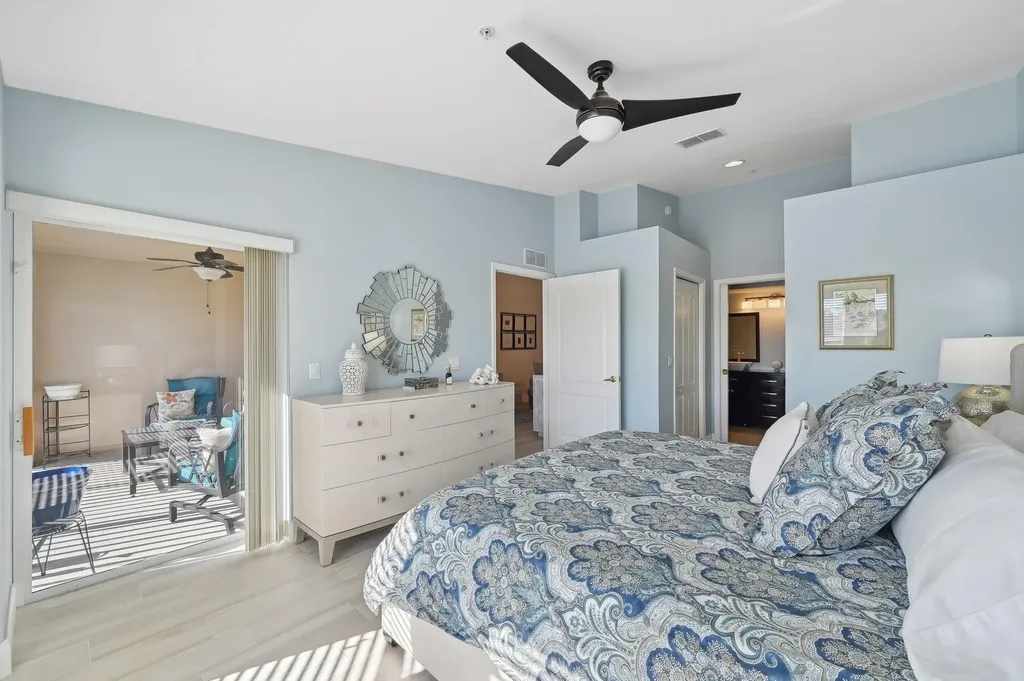 2790 Cypress Trace Circle Naples FL 34119