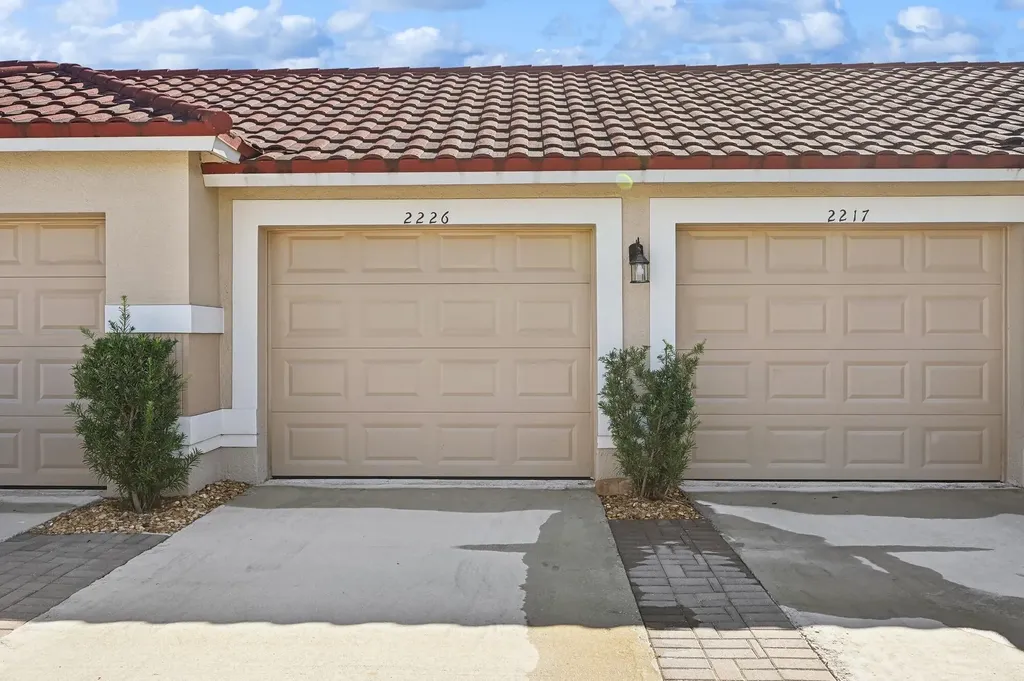 2790 Cypress Trace Circle Naples FL 34119
