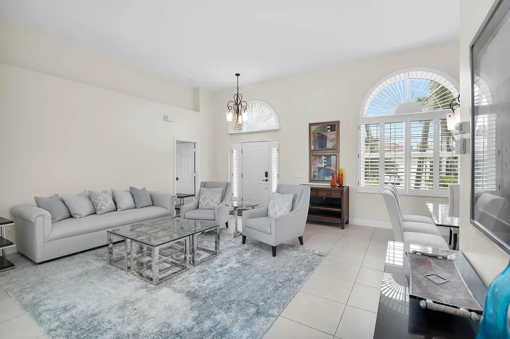 239 Castaways Street Marco Island FL 34145