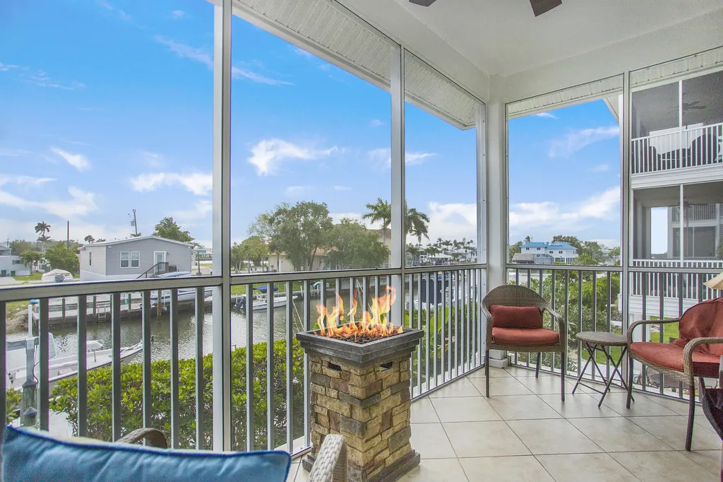 318 Angler Drive Goodland FL 34140