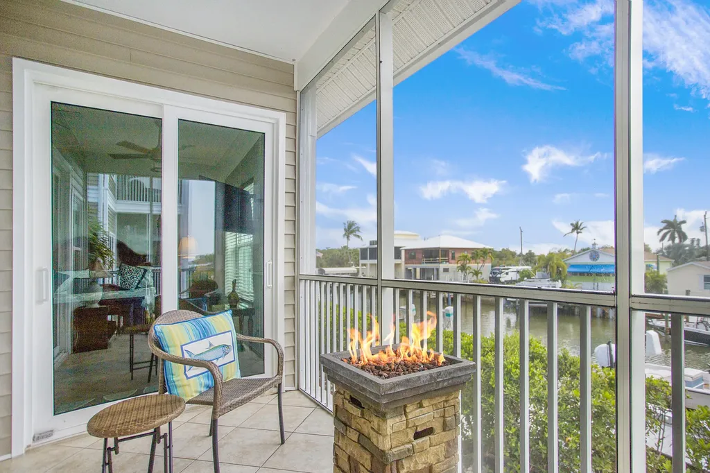 318 Angler Drive Goodland FL 34140