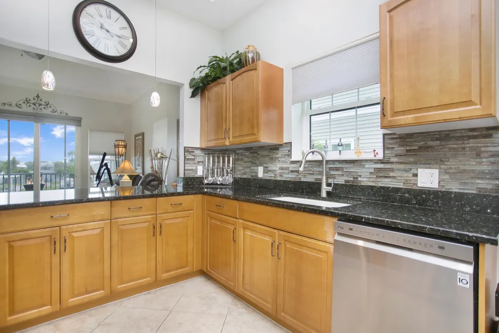 318 Angler Drive Goodland FL 34140