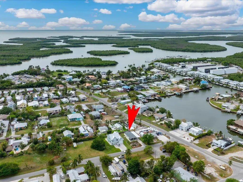 340 Pear Tree Avenue Goodland FL 34140