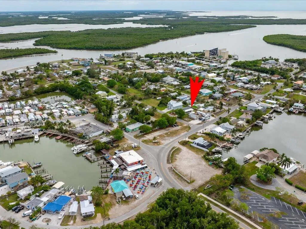 340 Pear Tree Avenue Goodland FL 34140