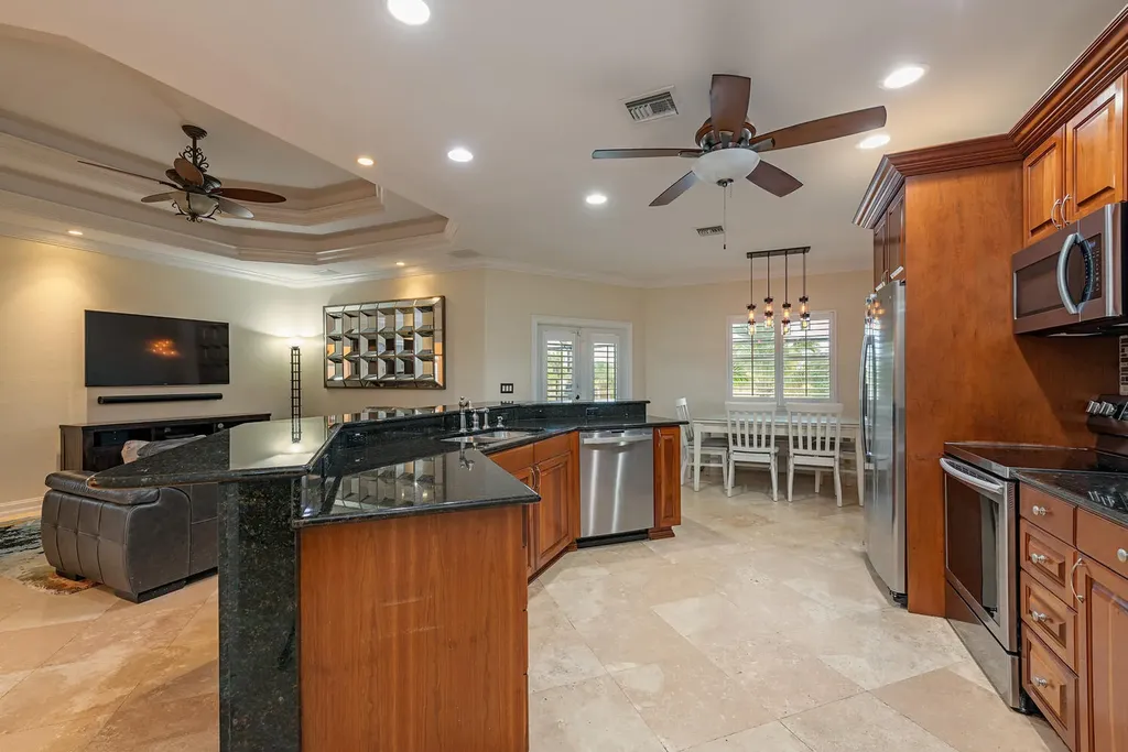 3445 52nd Avenue NE Naples FL 34120