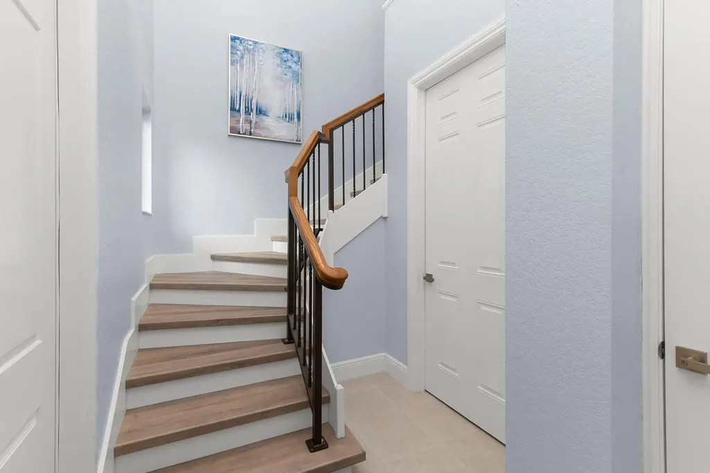 9219 Corfu Court Naples FL 34114