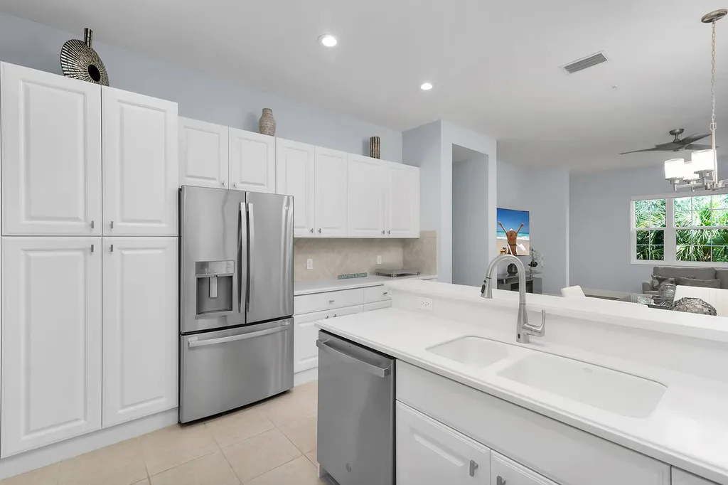 9219 Corfu Court Naples FL 34114