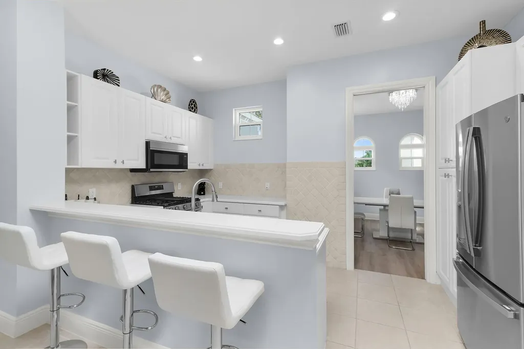 9219 Corfu Court Naples FL 34114