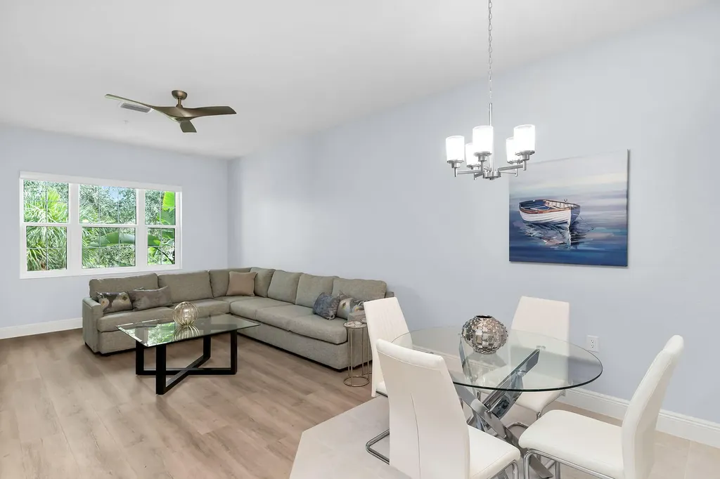 9219 Corfu Court Naples FL 34114