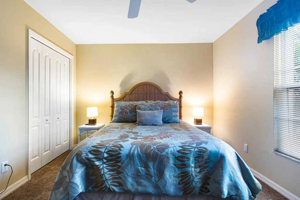 8476 Indian Wells Way Naples FL 34113