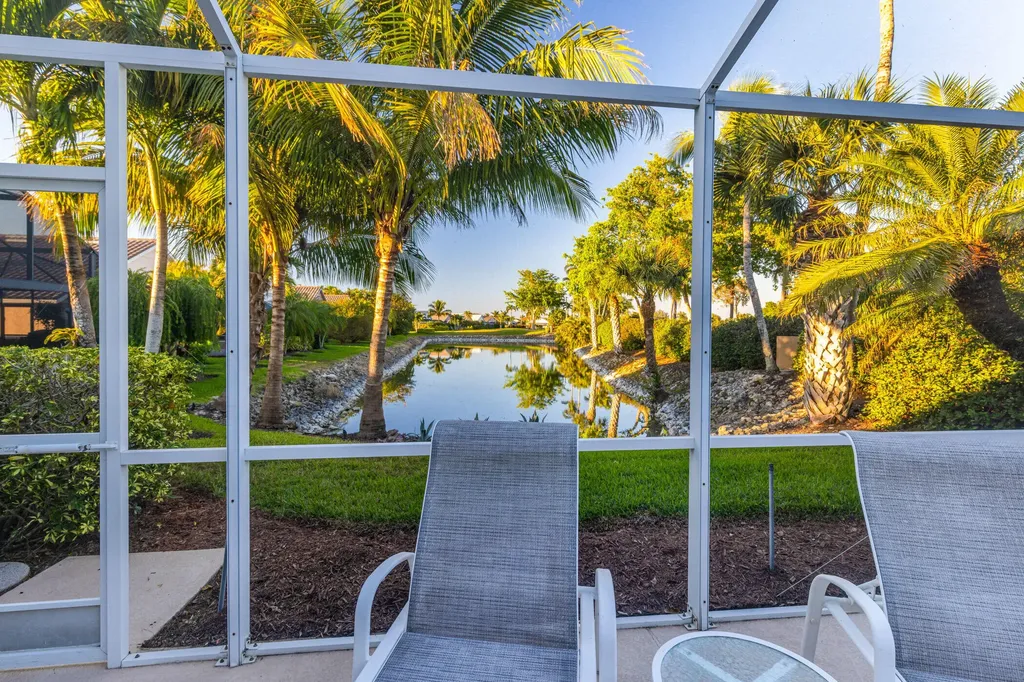 8476 Indian Wells Way Naples FL 34113