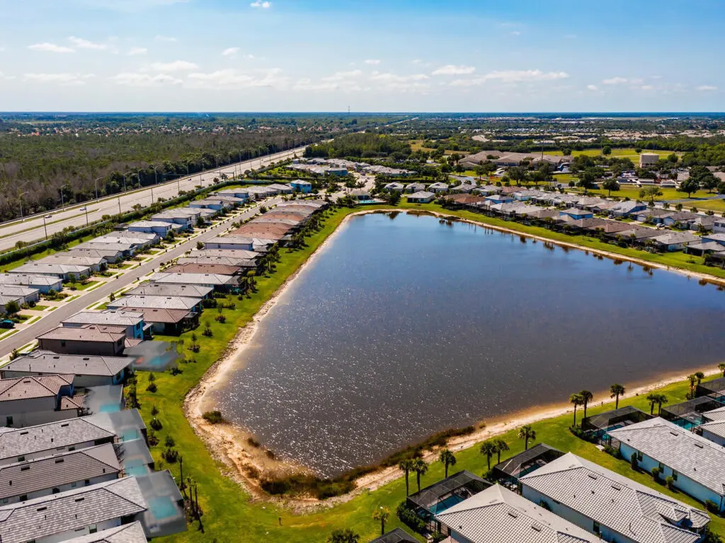 2162 Yellowfin Circle Naples FL 34114