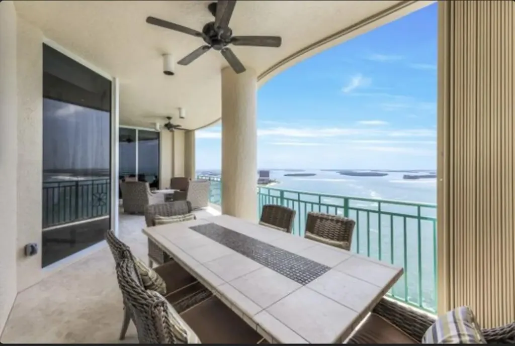 970 Cape Marco Marco Island FL 34145