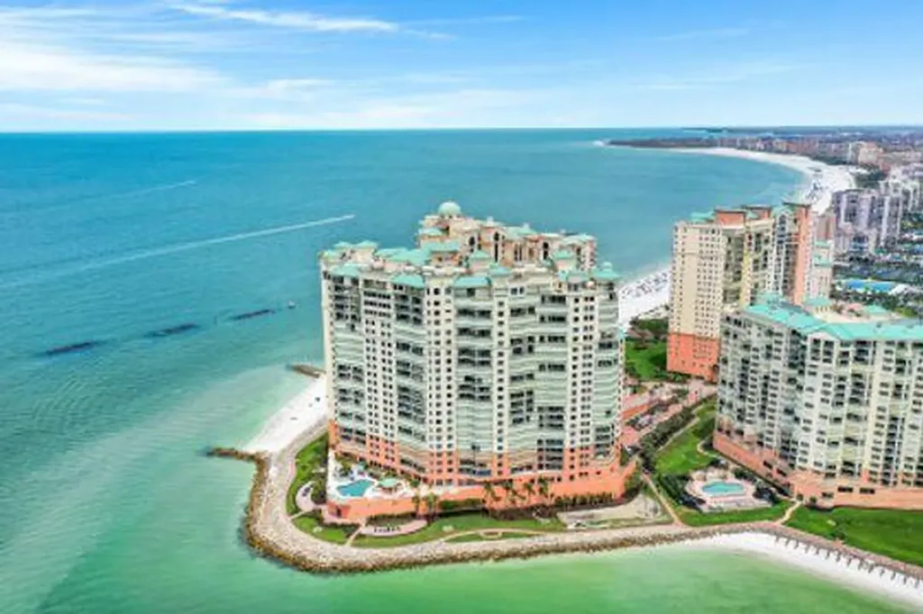 970 Cape Marco Marco Island FL 34145