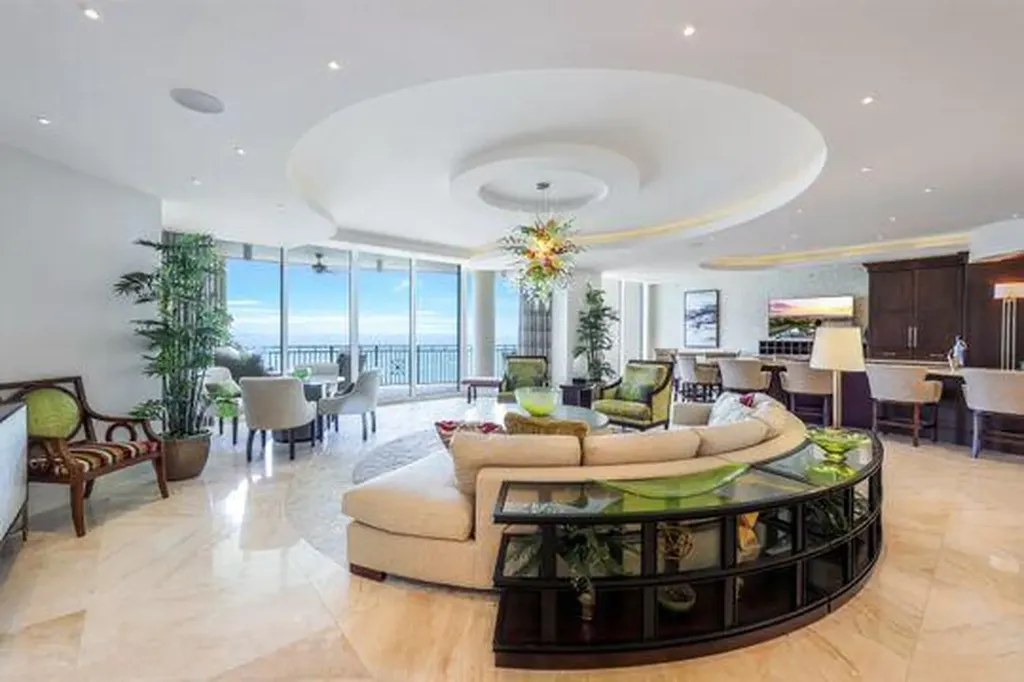 970 Cape Marco Marco Island FL 34145