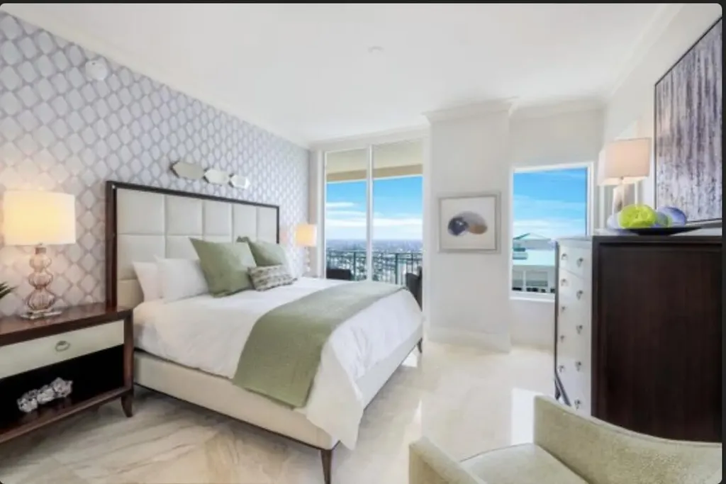 970 Cape Marco Marco Island FL 34145