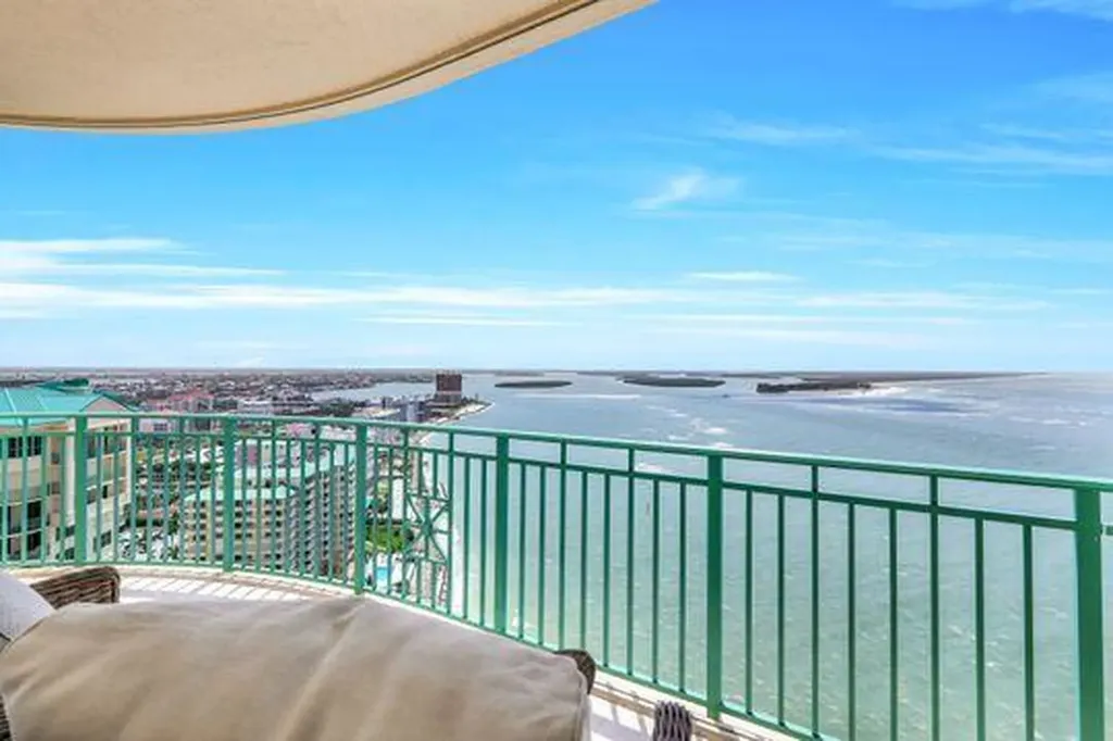 970 Cape Marco Marco Island FL 34145