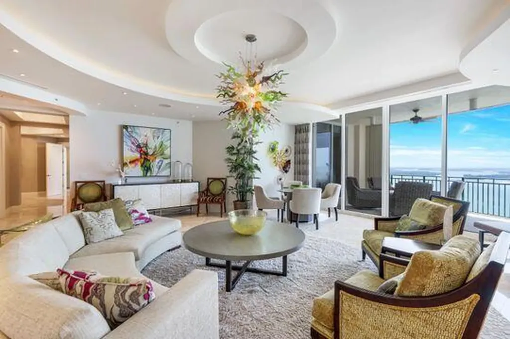 970 Cape Marco Marco Island FL 34145