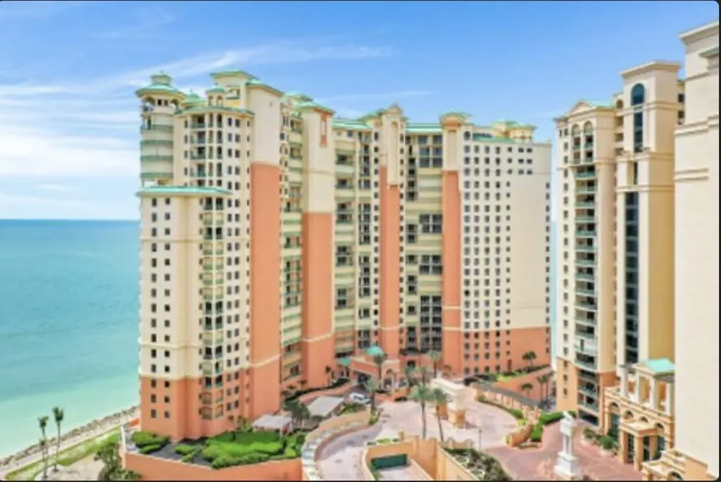 970 Cape Marco Marco Island FL 34145