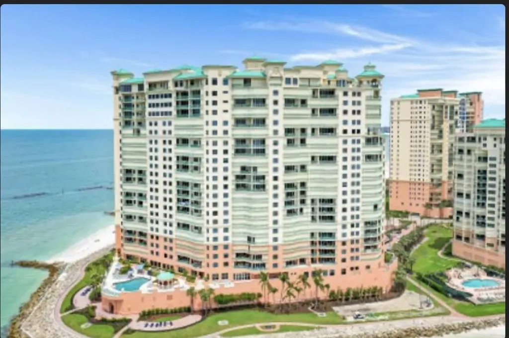 970 Cape Marco Marco Island FL 34145