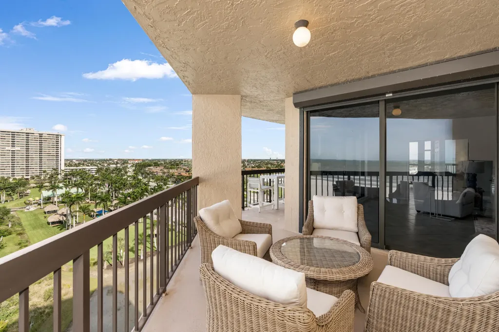 174 S Collier Marco Island FL 34145
