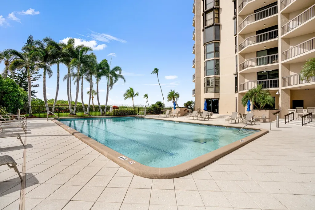 174 S Collier Marco Island FL 34145