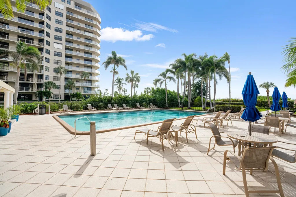 174 S Collier Marco Island FL 34145